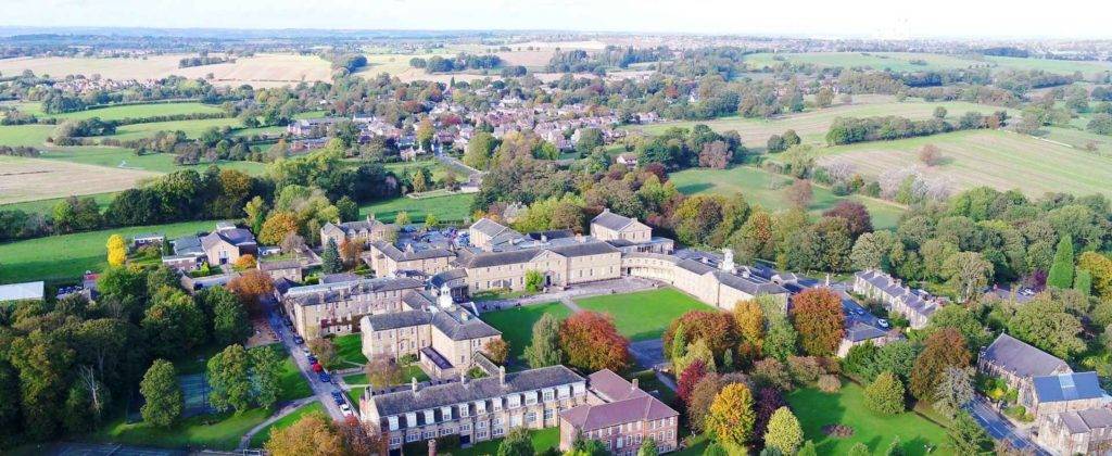 campus de fútbol y inglés foto aérea