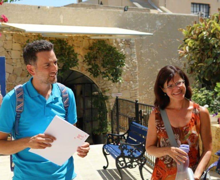 estudiantes escuela de ingles en verano Gozo