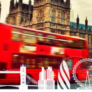 autobús rojo en Londres con Parlamento al fondo