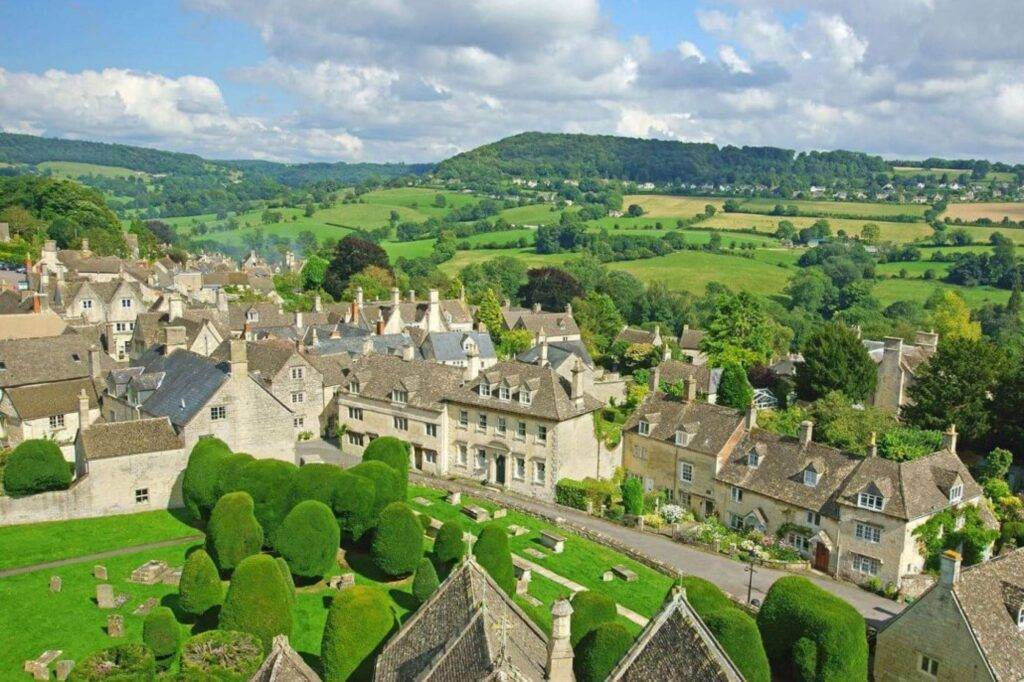 Panarama de un pueblo inglés, Cotswolds,
